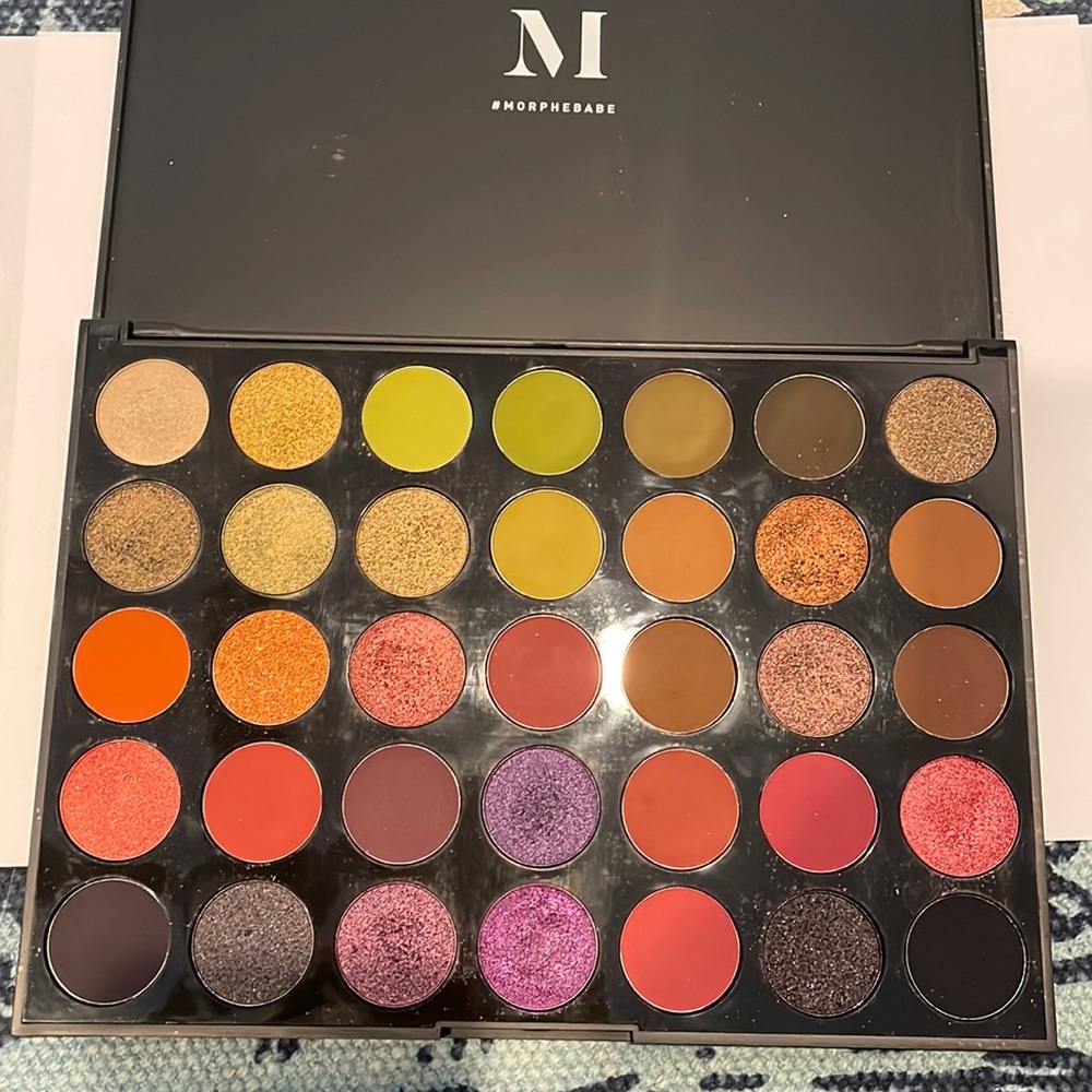 Morphe Artistry Eyeshadow Palette 35M
